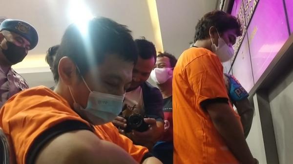 Ini Tampang 2 Perampok Dan Pembunuh Sopir Taksi Online Terlilit Lakban