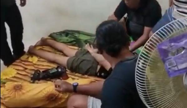 Polisi menangkap pencuri rumah kosong di Tarakan. (Foto: iNewsTV/Usman Coddang).