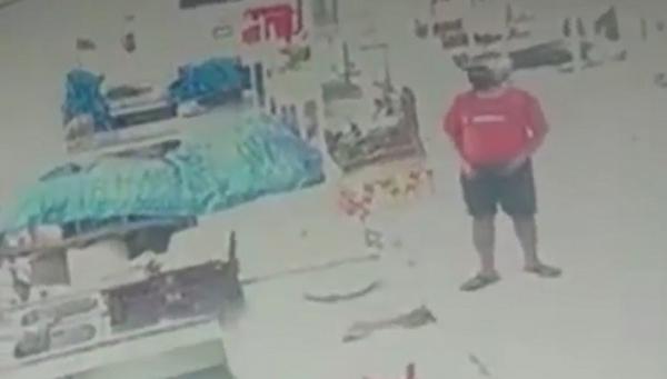 Viral Pencurian Puluhan Kg Ikan Teri di Pasar Gianyar, Pelaku Terekam CCTV