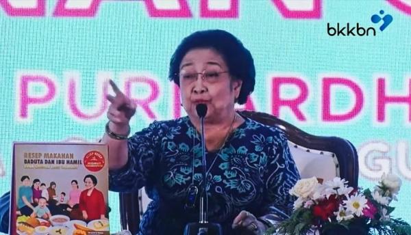 Megawati Minta Ibu Hamil Tak Cengeng : Harus Siap Lahir Batin