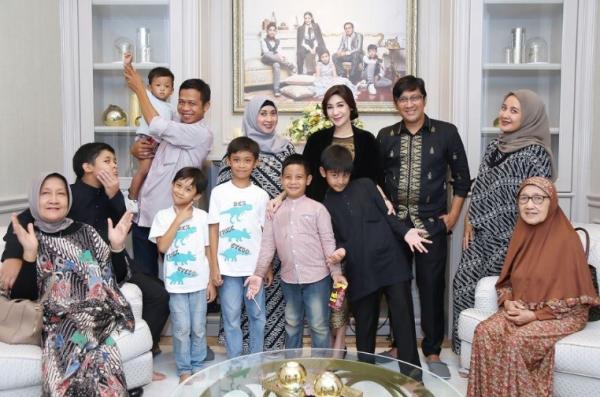 Artis Punya Rumah Mirip Istana. (foto: Instagram)