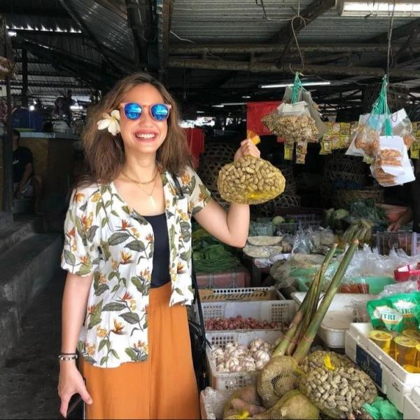 Artis Cantik Suka Belanja di Pasar Tradisional. (Foto: instagram)