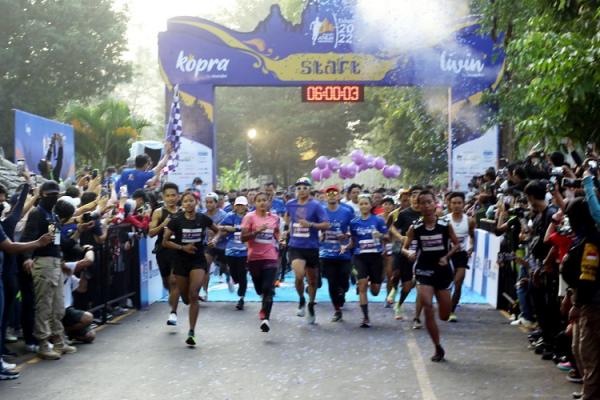 Atlet nasional, Atjong Tio Purwanto menjuarai Mandiri Jogja Marathon 2022. Dia sukses mencatatkan diri sebagai yang tercepat dalam ajang tersebut. (Foto: Rilis Pers)