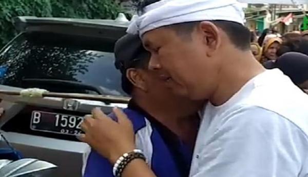 Dedi Mulyadi Nangis Tersedu Oleh Pedagang Tua Asal Tasikmalaya, Ini ...