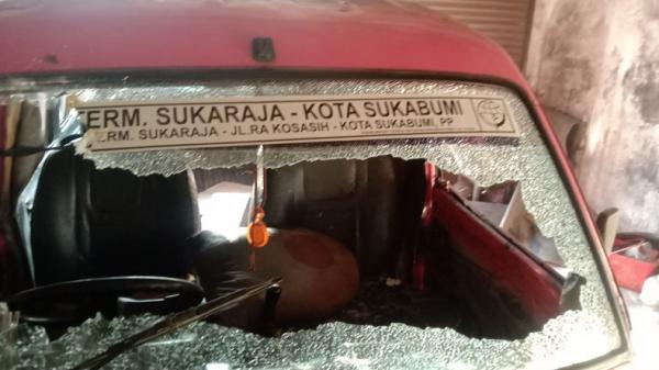 Polisi Buru Geng Motor Brutal yang Serang Sopir Angkot di Pintuhek Sukabumi
