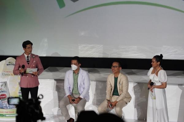 NutriVille BA Son Ye Jin 1 Dari kiri ke kanan: Lee Jeong Hoon selaku MC, dr. Yohan Samudra, Sp.GK selaku Nutritionist and Health Expert, Ricky Suhendar selaku Chief Marketing Officer PT Asia Health Energi Beverages, dan Cia Wardhana selaku MC. (Foto: dok NutriVille)