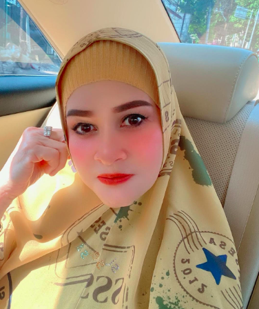 Transformasi Artis Antagonis Sinetron Lawas Era 90-an. (Foto: instagram)