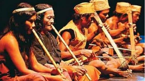 Alat musik tradisional Sulawesi Utara Tatali. (Foto: budaya-indonesia.org)