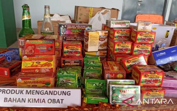 BPOM Sita Ratusan Produk Berbahaya di Palembang, Krim Pemutih hingga Obat Kuat