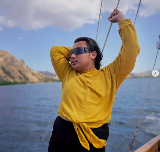 Screen Shot 2022 08 29 At 08 42 04 Aktor Suka Bergaya seperti Perempuan . (Foto: Instagram)