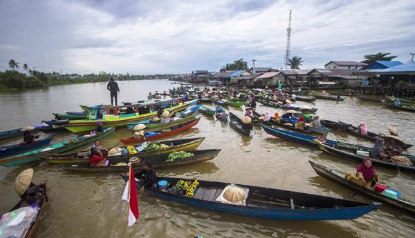 Pasar Apung di Indonesia, Banjarmasin Kalimantan Selatan