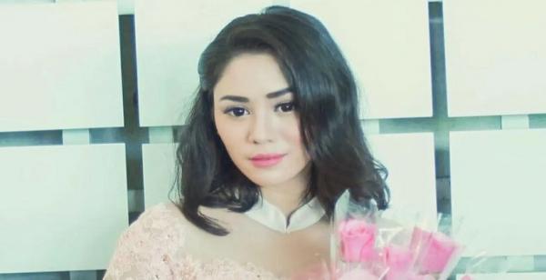 Saphira Indah Deretan artis lama tak muncul di televisi ternyata sudah tutup usia. (Foto: istimewa)