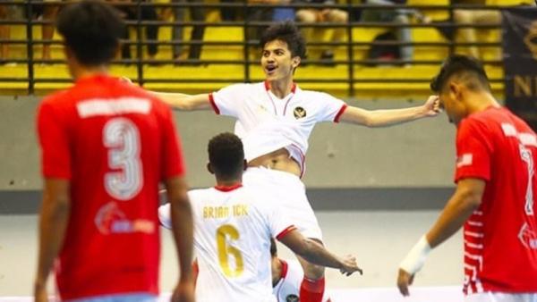 Timnas Futsal Indonesia terus menuai hasil positif pada MNC International Futsal Cup 2022. Terbaru Garuda menang 3-1 atas Klub Malaysia Selangor TOT United. (Foto: MNC Media)