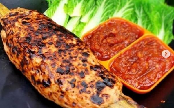 Makanan Khas Banten Sate Bandeng Makanan Khas Banten, Sate Bandeng. (Foto: IG @satebandeng_rangkasbitung)