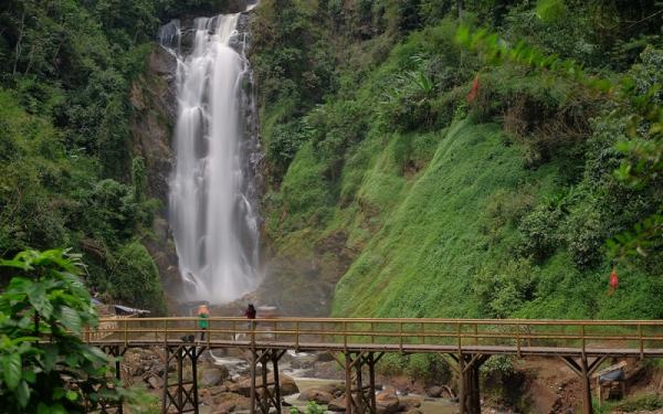 Air terjun bedegung Air Terjun Bedegung di Muara Enim. (Foto: southsumatratourism)
