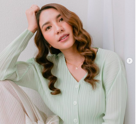 Screen Shot 2022 09 10 At 10 21 14 Artis Indonesia yang Tinggal di Australia. (Foto: Instagram)