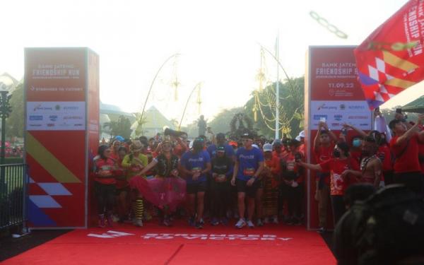 Borobudur Marathon Run Borobudur Marathon Friendship Run diadakan oleh Bank Jateng di Jakarta pada Minggu (11/9/2022). (Foto: Siaran Pers)