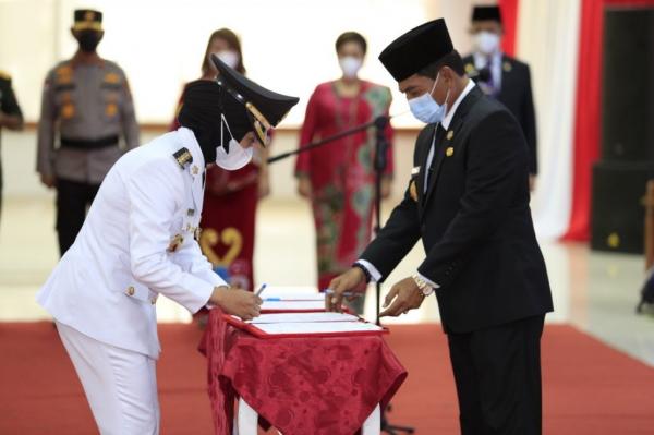 Bupati Nunukan Asmin Laura Hafid dilantik pada 2021 lalu. (Foto: ist)