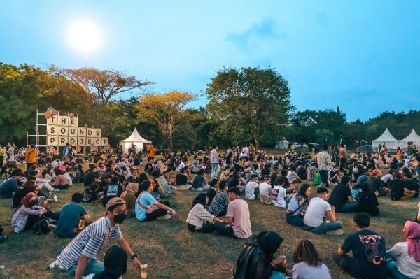 The Sounds Project Vol 5: Imagine Festivals.