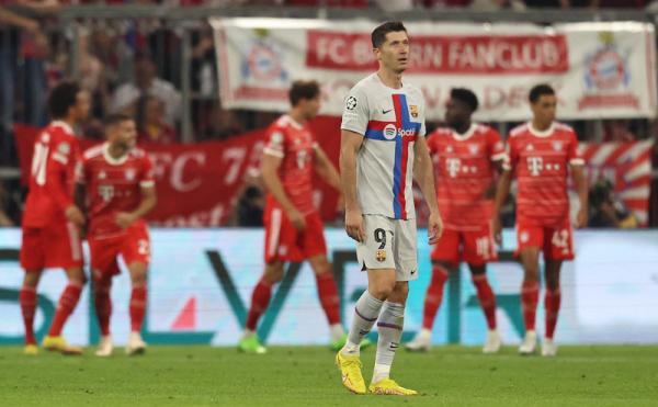 Barcelona tumbang 0-2 dari Bayern Munchen pada matchday kedua Grup C Liga Champions di Allianz Arena, Rabu (14/9/2022) dini hari WIB. (Foto: REUTERS/Lukas Barth)