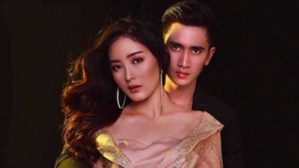 Artis Putus Setelah Pacaran Bertahun-tahun. (Foto: Istimewa)