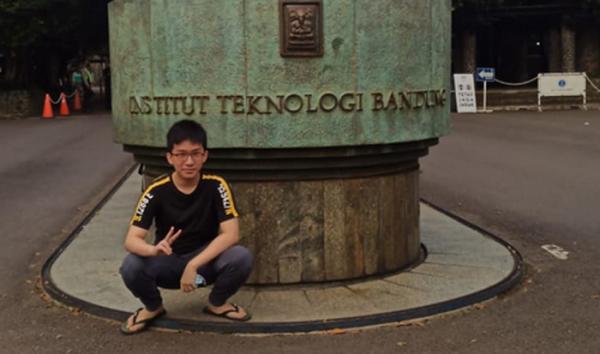 Nicholas, alumni PrimeOne School Medan yang berhasil lulus di ITB lewat jalur SBMPTN. (Foto: dok PrimeOnes School)