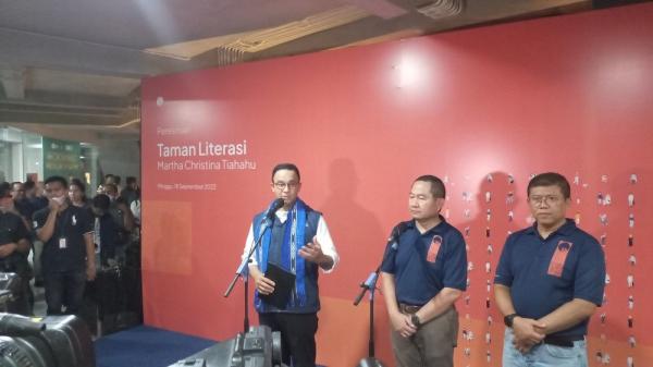 Gubernur DKI Jakarta, Anies Baswedan, memberikan sambutan saat peresmian Taman Literasi Martha Christina Tiahahu di Jakarta Selatan, Minggu (18/9/2022).  (Foto: MPI/M Refi Sandi)