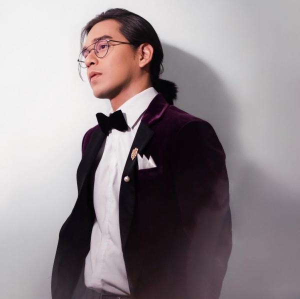 Screenshot 20220919 064803 Instagram Artis dengan rambut gondrong. (Foto: instagram)