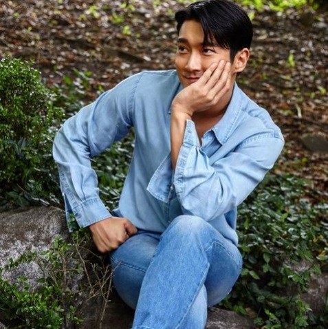 Choi Siwon Artis Korea yang Jadi Ambassador Produk Indonesia. (Foto: Instagram)