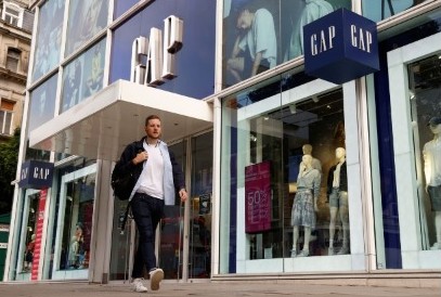 Penjualan Turun, Retailer Pakaian GAP Akan PHK Ratusan Karyawan di AS dan Asia