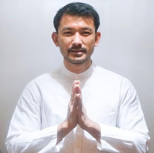 Artis Muslim Perankan Tokoh Kristen di Film. (Foto: instagram)