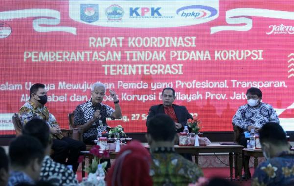 Cegah Korupsi Di Kalangan Pejabat, Ganjar Kumpulkan Kepala Daerah Se ...