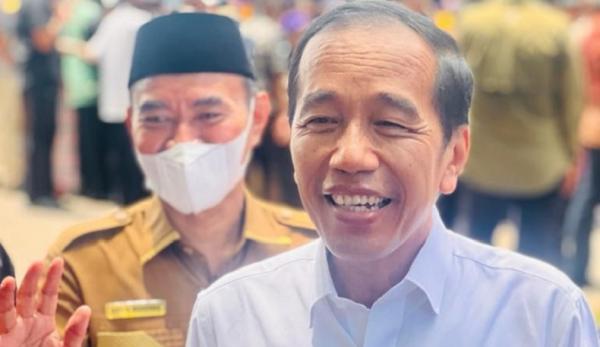 Jokowi Pertimbangkan Kapitan Banau Jadi Pahlawan Nasional