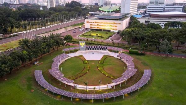 Gedung Dpr DPR membangun Pembangkit Listrik Tenaga Surya (PLTS). (Foto istimewa).