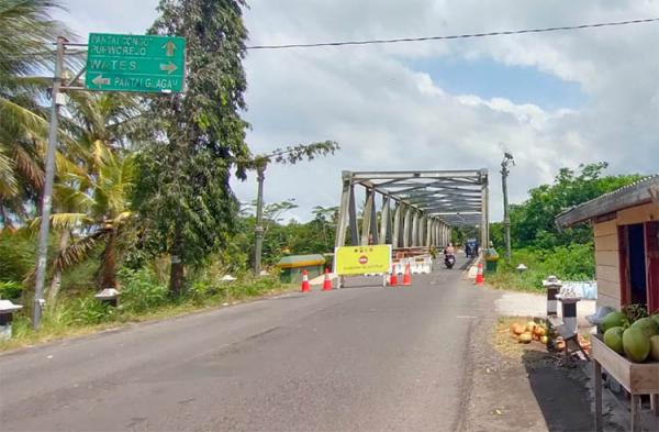Jembatan Glagah Ditutup, JJLS Kulonprogo Dialihkan ke Jalan Nasional