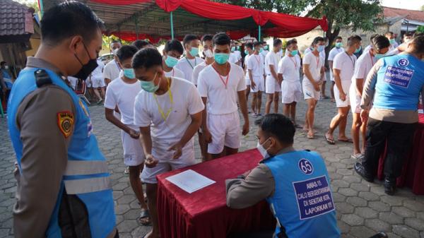 Ratusan Remaja Jawa Tengah Antusias Ikuti Seleksi Tamtama Polri di Polda Jateng