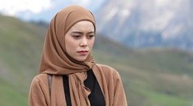 Lesti 1 Artis Alumni Kompetisi Nyanyi yang Masih Eksis. (foto: instagram)