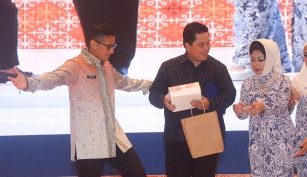 Di Rakernas IWAPI 2022, Menteri Sandiaga Uno dan Erick Tohir Siap Bantu Permodalan dan Kemampuan UMKM