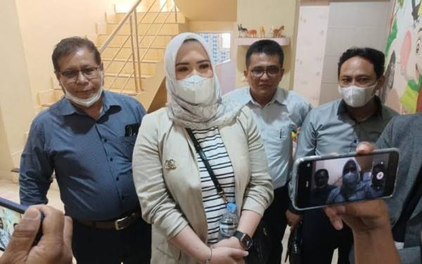 Selain Bercerai, Bupati Banyuasin Akan Dilaporkan Istri ke Polisi