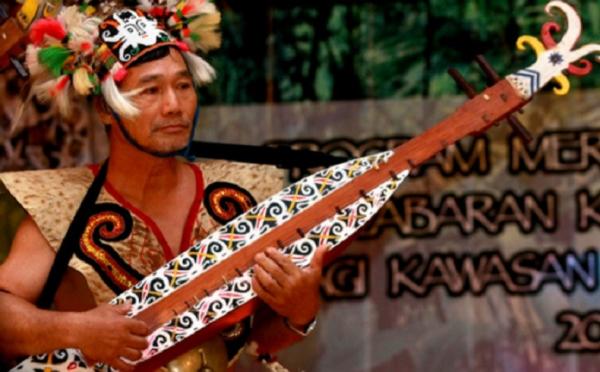 7 Alat Musik Kalimantan Barat, Nomor 5 Bisa untuk Panggil Arwah Leluhur
