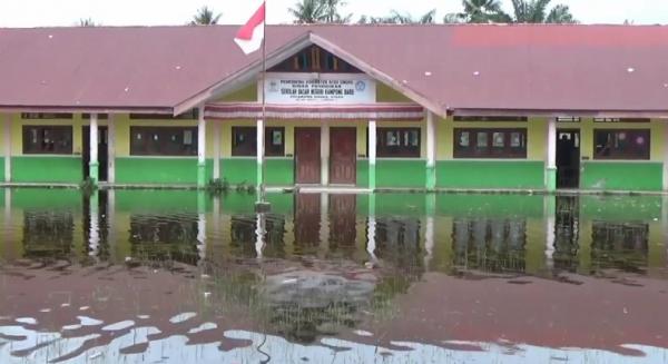 Banjir Rendam SD di Aceh Singkil Sejak 2 Hari Lalu, Siswa Terpaksa Diliburkan
