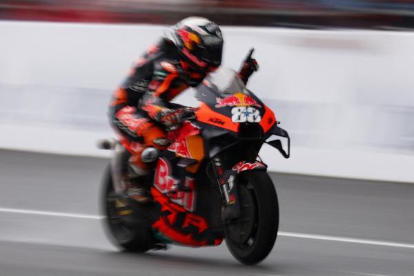 Hasil MotoGP Thailand 2022: Miguel Oliveira Juara, Quartararo Terpuruk