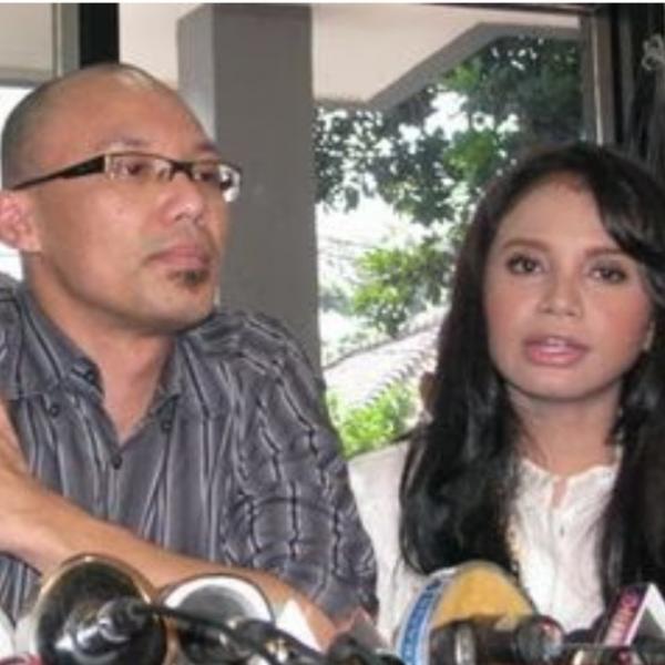 Pasangan Penyanyi Berakhir Cerai. (Foto: instagram)