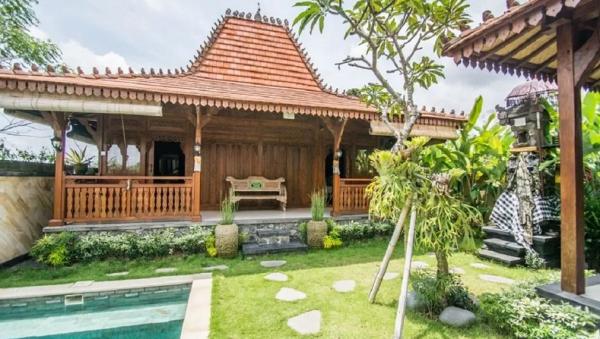 rumah jatim Rumah Joglo Situbondo. (foto: rumahpedia).