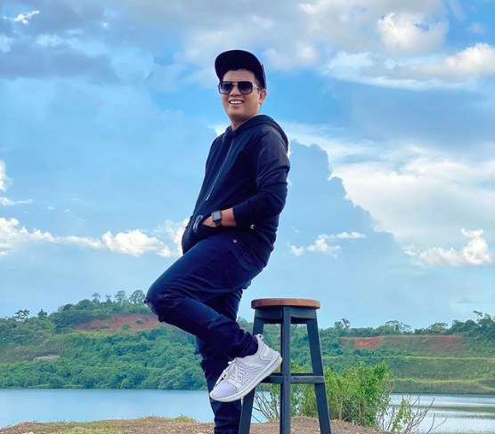 Penyanyi Minang yang Sedang Naik Daun. (Foto: Instagram)