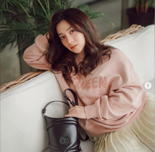 Screen Shot 2022 10 06 At 15 02 50 Artis Indonesia yang Terbukti Sukses di Usia Muda. (Foto: Instagram)