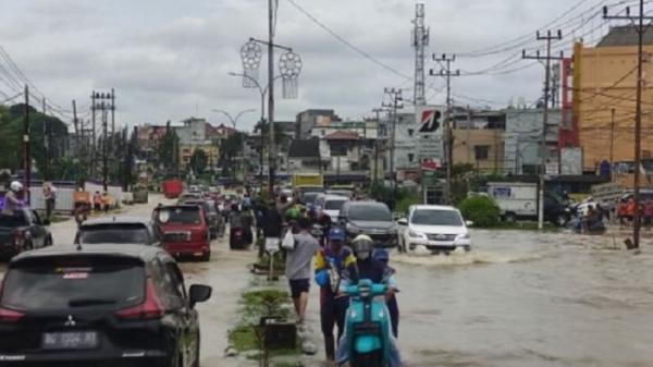 Palembang Dilanda Hujan Ekstrem Picu Banjir, BMKG : Terparah Dalam 30 ...