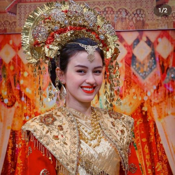 Artis Rela Rehat dari Dunia Hiburan Demi Pendidikan. (Foto: Instagram)