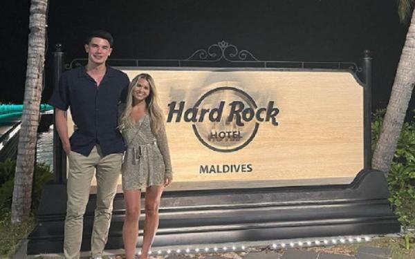 Elkan Baggott Elkan Baggott dan Katie Marsden. (Foto: Instagram @elkanbaggott)