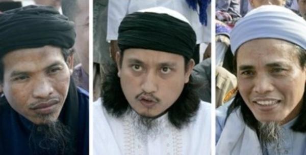 Pelaku bom bali (dari kiri ke kanan): Ali Gufron, Imam Samudra, dan Amrozi. 